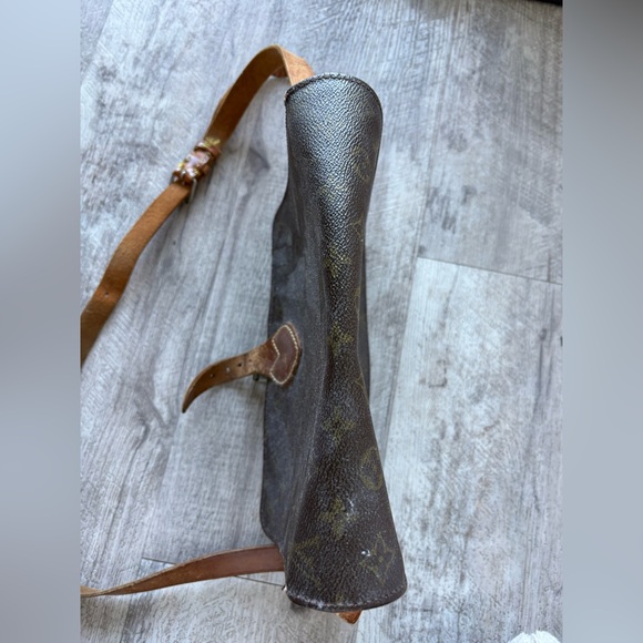 Vintage Louis Vuitton crossbody - Picture 12 of 12
